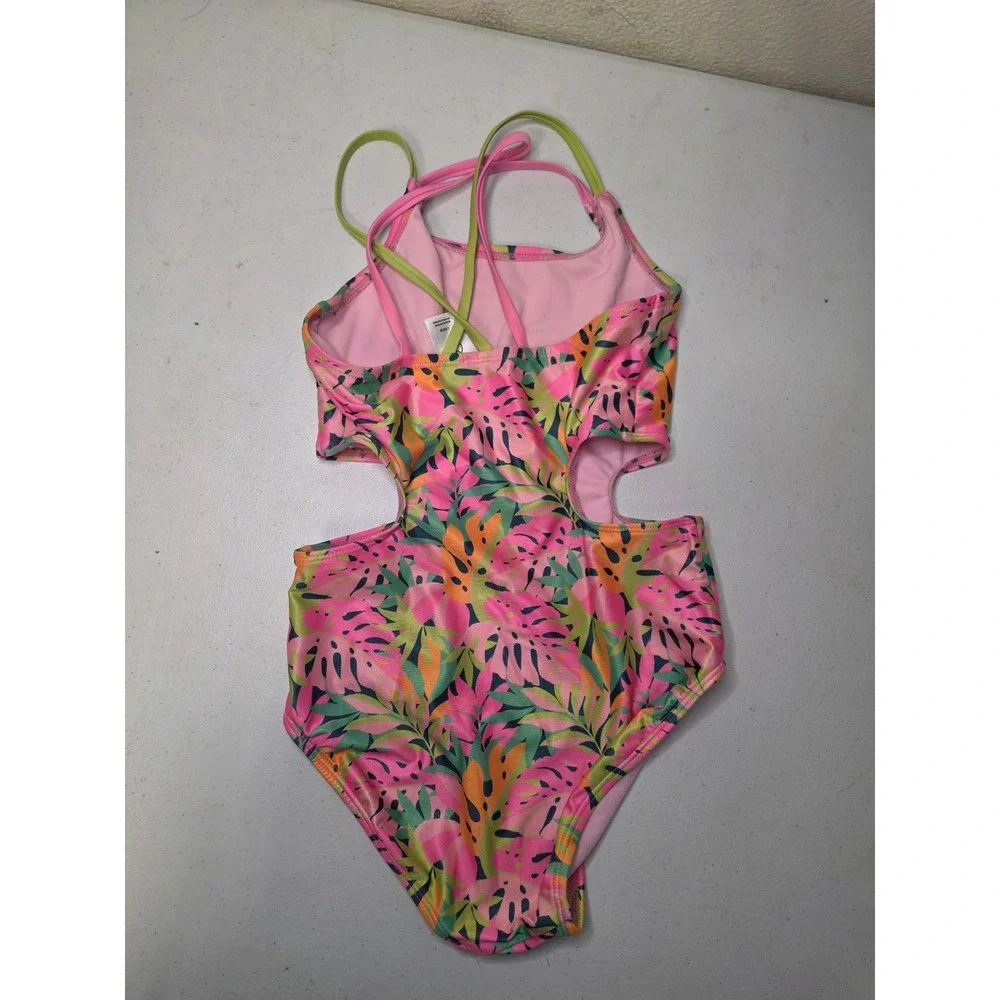 art class vibrant tropical